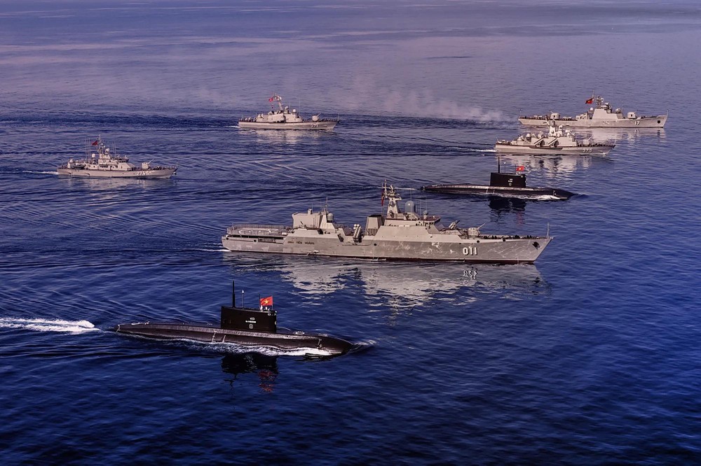 naval9.jpg