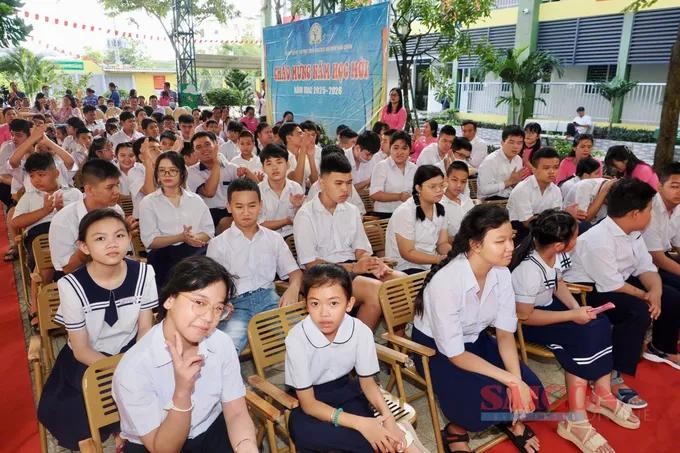 Students attend the opening ceremony of the new 2025-2026 academic year at Binh Chanh Inclusive Education Development Support Center. 15.jpg