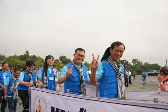 65h01484-13-2297.jpg