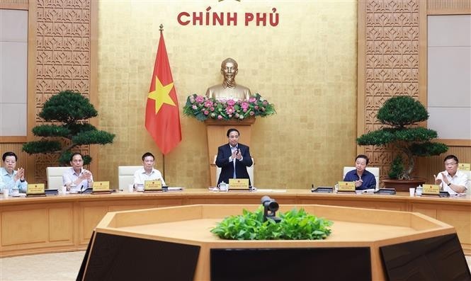 Prime Minister Pham Minh Chinh chairs the Government’s second thematic session on law-making in September. (Photo: VNA) vna-potal-thu-tuong-chu-tri-phien-hop-chinh-phu-chuyen-de-ve-xay-dung-phap-luat-thang-9-nam-2025-phien-thu-hai-8272863.jpg