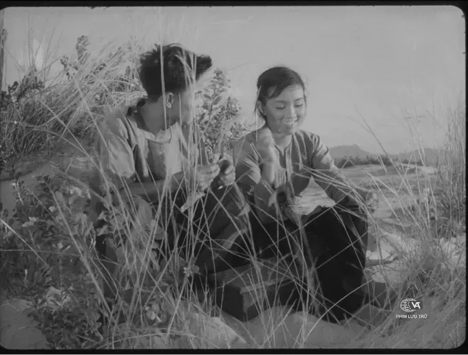 A scene in the film “Chung mot dong song” (Together on the same river) chung-mot-dong-song-xsfj-9768-3631.png
