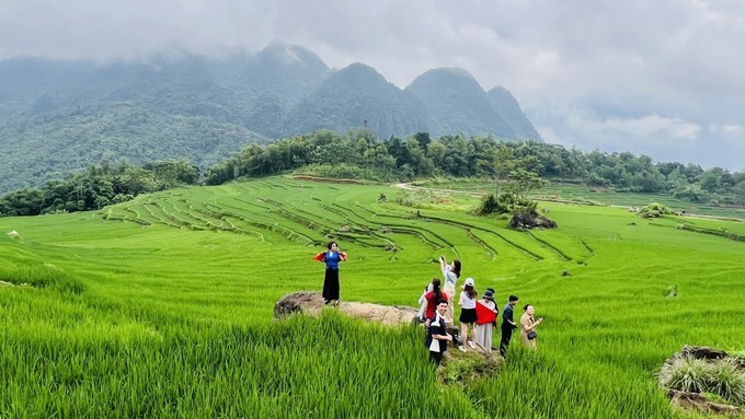 Pu Luong community tourism area in Thanh Hoa province attracts domestic and international tourists (Photo: VNA) du-lich.jpg