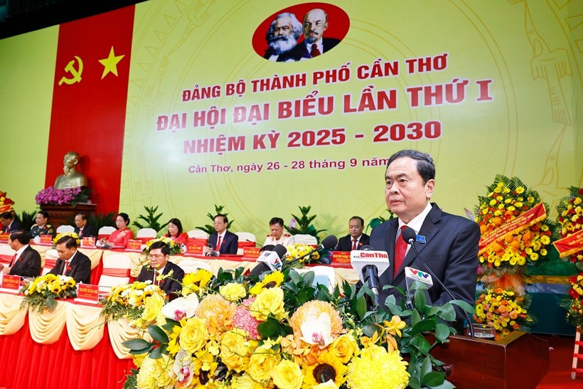NA Chairman Tran Thanh Man speaks at Can Tho's first Party Congress for the 2025-2030 tenure on September 27 (Photo: VNA) ja.jpg