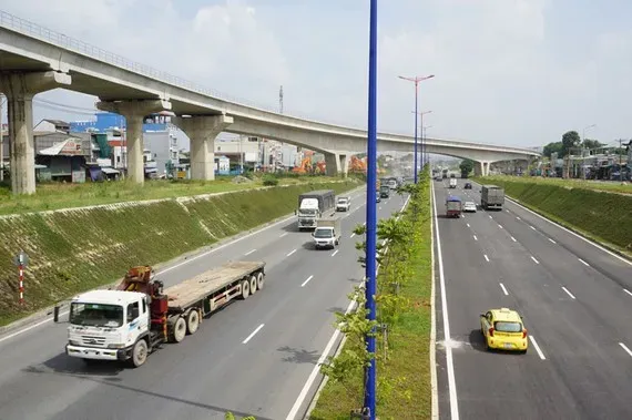 The overpass at the intersection at Vietnam National University, Ho Chi Minh City (Photo: SGGP) u4a_higl_zwvx.jpg