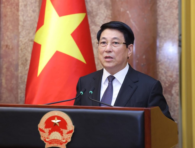 State President Luong Cuong speaks at the event. (Photo: VNA) che1bba7-te1bb8bch-nc6b0e1bb9bc-lc6b0c6a1ng-cc6b0e1bb9dng-phc3a1t-bie1bb83u-giao-nhie1bb87m-ve1bba5-e1baa2nh-ttxvn.jpg