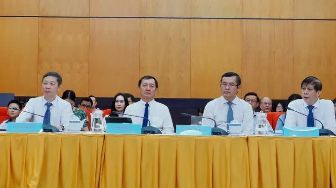 Delegates attend the seminar. (Photo: SGGP) 3.jpg