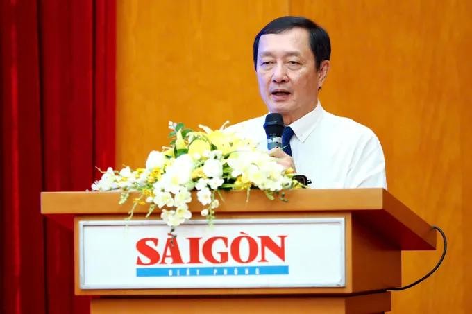 Deputy Head of the Central Propaganda and Mass Mobilization Commission, Huynh Thanh Dat, speaks at the event. (Photo: SGGP) 9.jpg