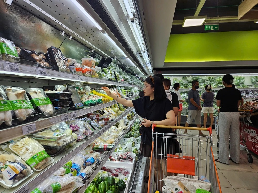 Hàng hóa trong hệ thống siêu thị Saigon Co.op được kiểm soát chặt ngay từ đầu vào