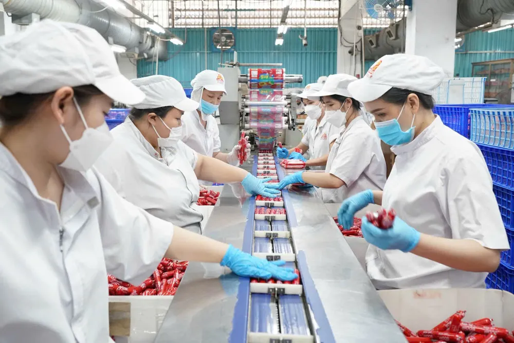 Dây chuyền sản xuất tại Công ty CP Việt Nam kỹ nghệ súc sản (VISSAN) XHH 8A.jpg