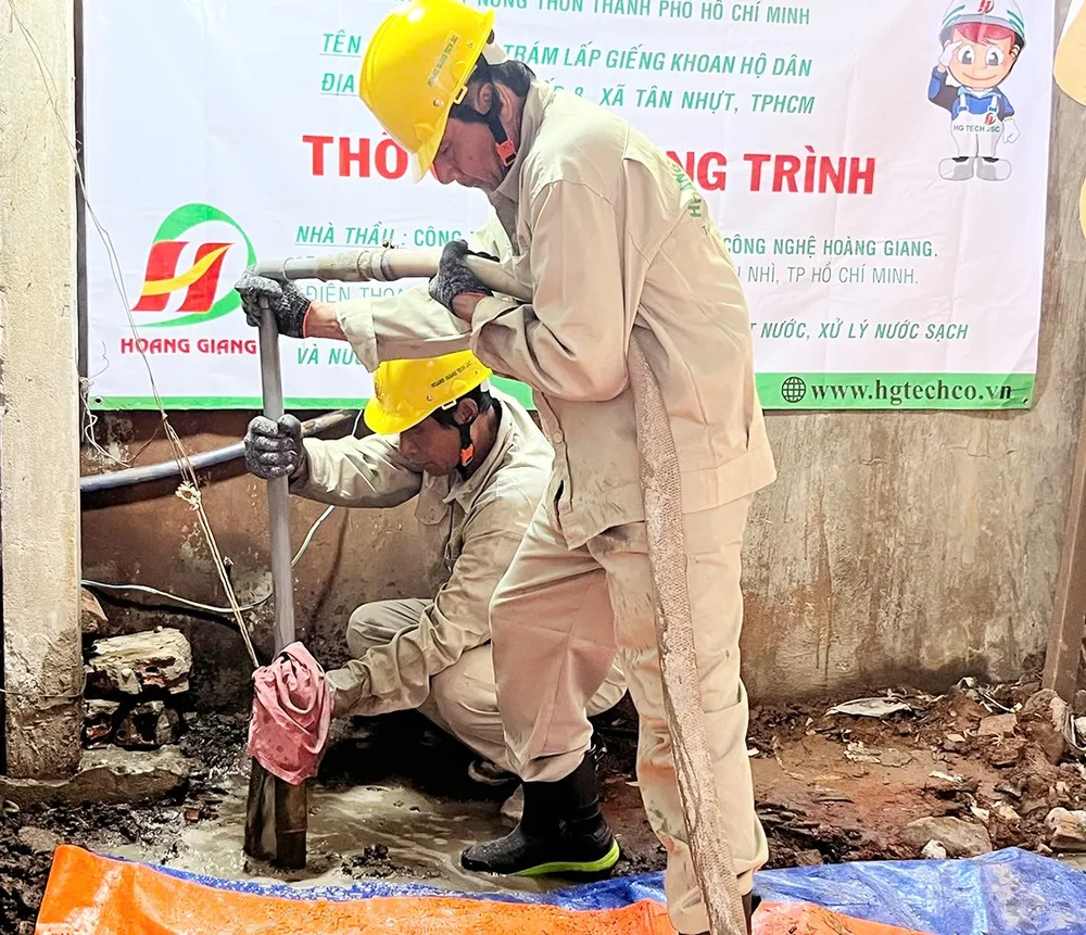 Hỗ trợ người dân TPHCM trám, lấp giếng khoan, ngày 20-9 XHH 9a.jpg