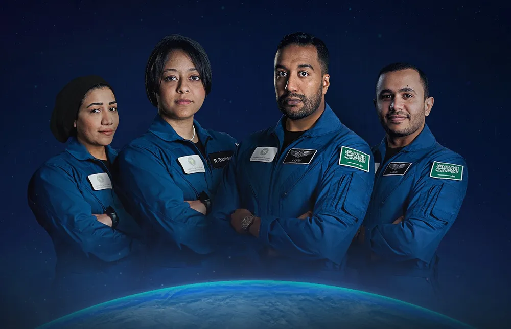 4 phi hành gia lên ISS ngày 22-5-2023