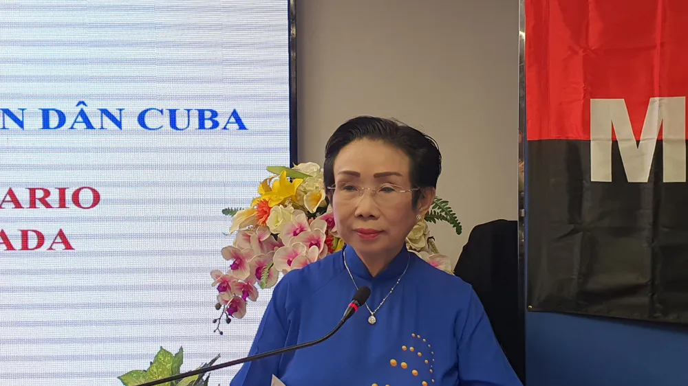 PGS.TS Trương Thị Hiền, Chủ tịch Hội Hữu nghị Việt Nam - Cuba TPHCM phát biểu tại buổi lễ