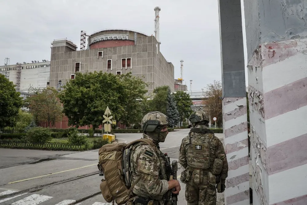 Nhà máy điện hạt nhân Zaporozhzhia trên lãnh thổ Ukraine do Nga kiểm soát. Ảnh: WSJ Nhà máy điện hạt nhân Zaporozhzhia trên lãnh thổ Ukraine do Nga kiểm soát. Ảnh: WSJ