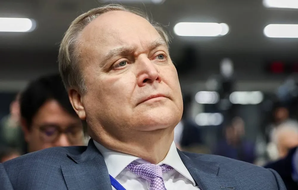Đại sứ Nga tại Mỹ Anatoly Antonov cảnh báo Mỹ về việc cung cấp vũ khí tầm xa cho Ukraine. Ảnh: TASS antonovdaisungatass-1712201547102-1725353591065.jpg
