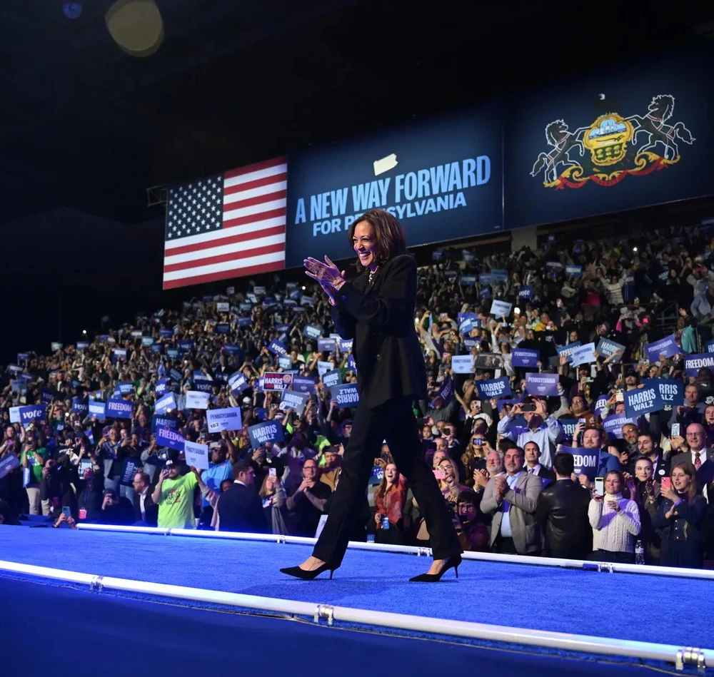 Phó Tổng thống Mỹ Kamala Harris tại cuộc vận động ở bang Pennsylvania (ảnh: NYT) Harris.jpg