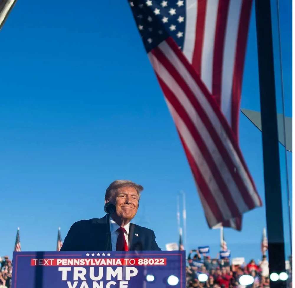Cựu Tổng thống Mỹ Donald Trump vận động tranh cử ở bang Pennsylvania (ảnh: NYT) Trump.jpg