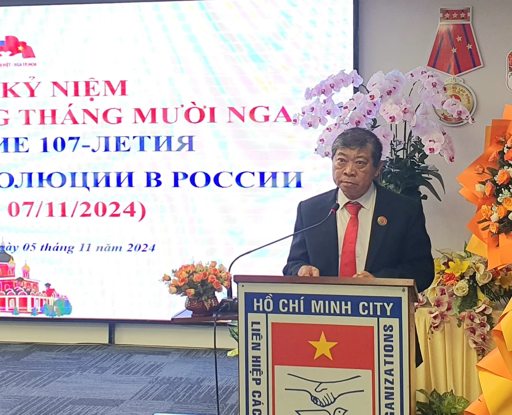 Chủ tịch Hội hữu nghị Việt – Nga TPHCM Hoàng Minh Nhân phát biểu tại buổi lễ. Ảnh: THỤY VŨ Chủ tịch Hội hữu nghị Việt – Nga TPHCM Hoàng Minh Nhân phát biểu tại buổi lễ. Ảnh: THỤY VŨ