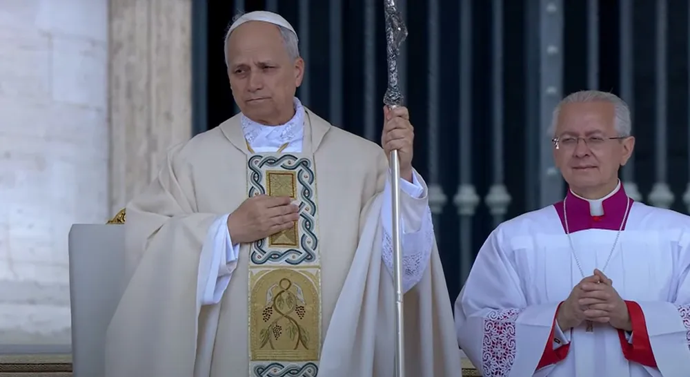 Giáo hoàng Leo XIV trong lễ nhậm chức. Ảnh VATICAN MEDIA Leo 1.jpg