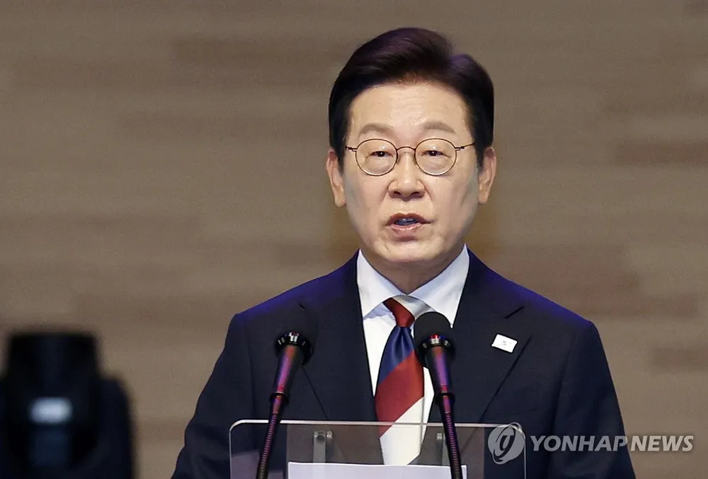 Tổng thống Hàn Quốc Lee Jae Myung đọc diễn văn nhân ngày Quốc khánh Hàn Quốc 15-8. Ảnh: YONHAP