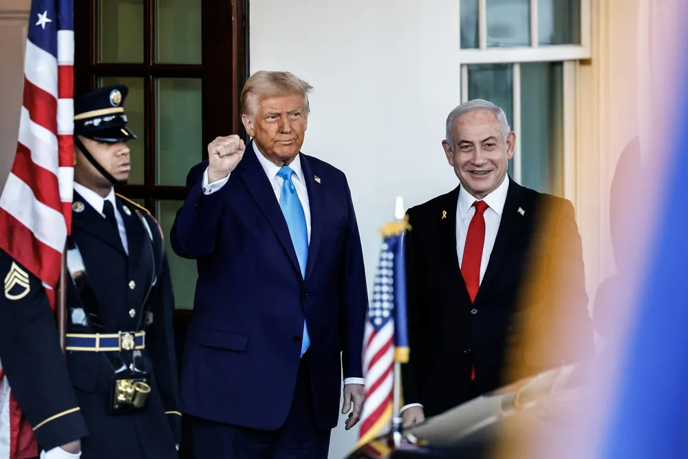 Tổng thống Mỹ Donald Trump đón tiếp Thủ tướng Israel Benjamin Netanyahu tại Nhà Trắng ngày 29-9. Ảnh: NBC Trump-Israel.jpg