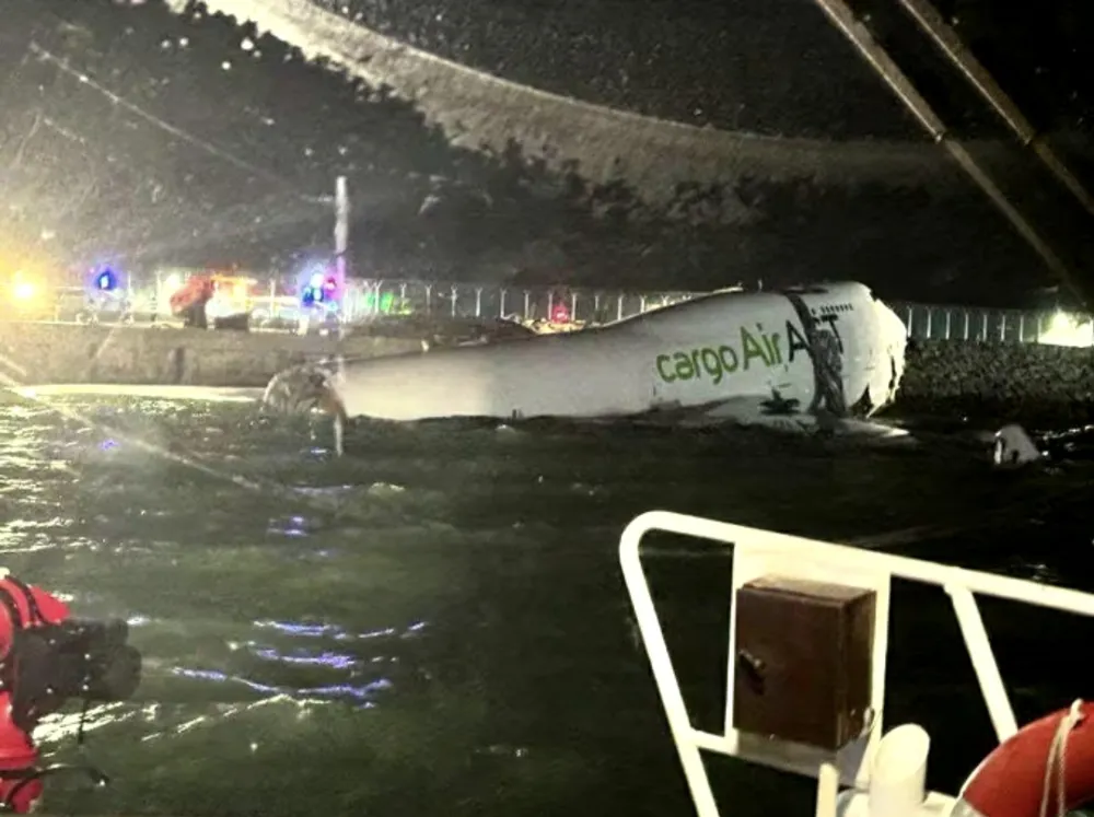 Hiện trường tai nạn. Ảnh: CNN Screenshot_20251020_083505_Gallery.jpg