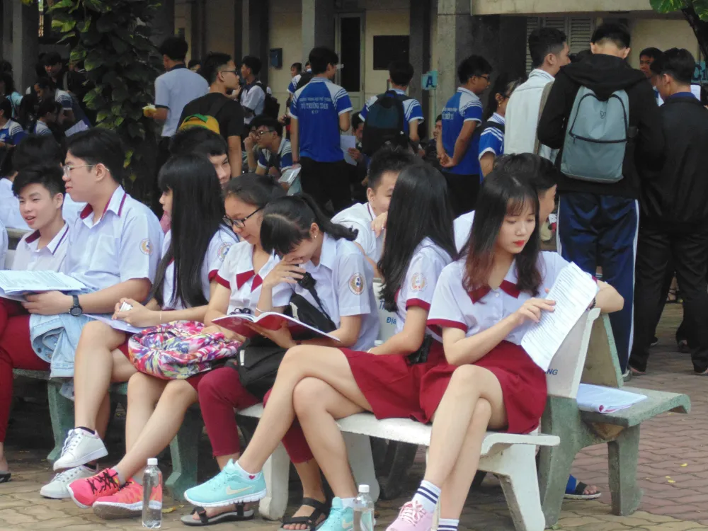 Kỳ thi THPT quốc gia năm 2018: Thí sinh bắt đầu làm bài môn Ngữ văn ảnh 5