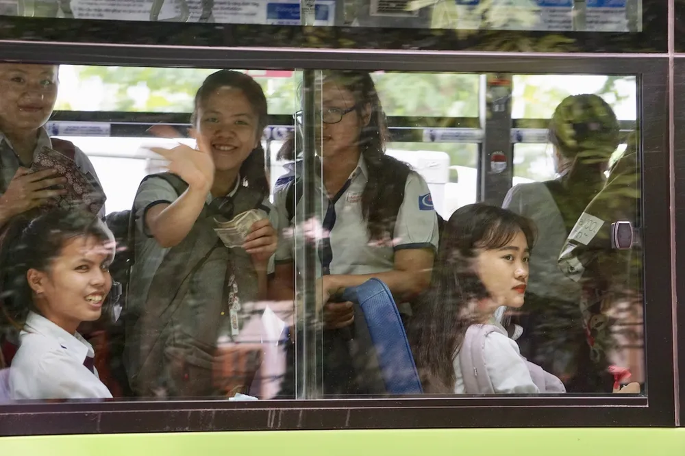 Thi THPT quốc gia: Đề Toán dài, tính phân hóa cao ảnh 8