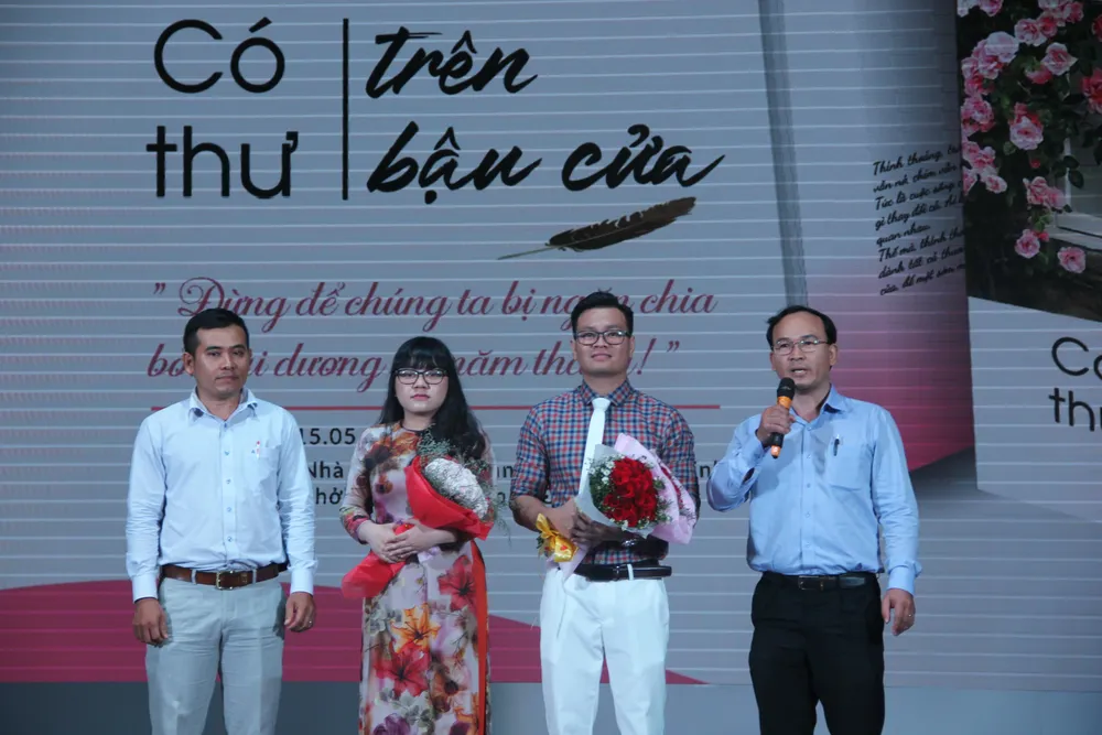 Xúc động dự án học Văn qua những cánh thư viết tay của học sinh TPHCM ảnh 1