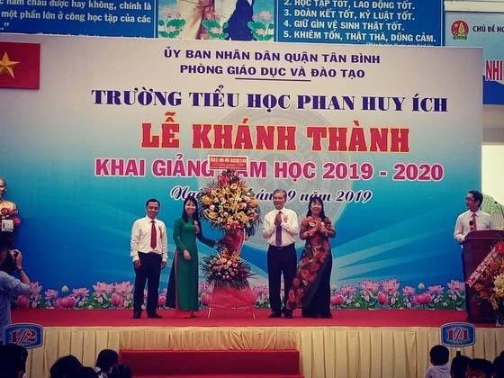 Khánh thành và khai giảng Trường Tiểu học Phan Huy Ích (quận Tân Bình) ảnh 5 Khánh thành và khai giảng Trường Tiểu học Phan Huy Ích (quận Tân Bình) ảnh 5