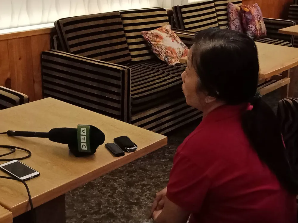 Vụ đánh, véo tai học sinh lớp 2 tại quận Tân Phú: Giáo viên xuất hiện trong clip nói gì? ảnh 1