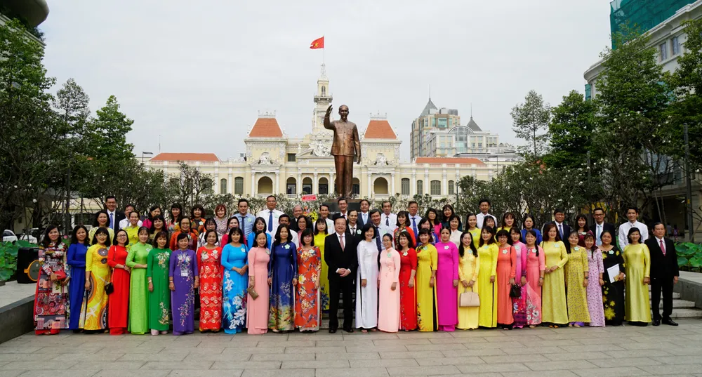 50 nhà giáo, cán bộ quản lý được trao tặng giải thưởng Võ Trường Toản lần thứ 22 năm 2019 ảnh 1