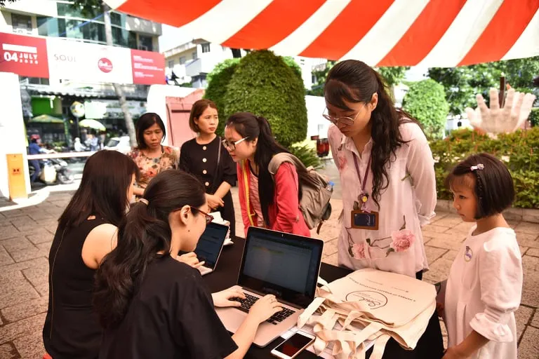 TPHCM: Lần đầu tiên triển khai dạy học trực tuyến các môn âm nhạc và nghệ thuật ảnh 1 TPHCM: Lần đầu tiên triển khai dạy học trực tuyến các môn âm nhạc và nghệ thuật ảnh 1