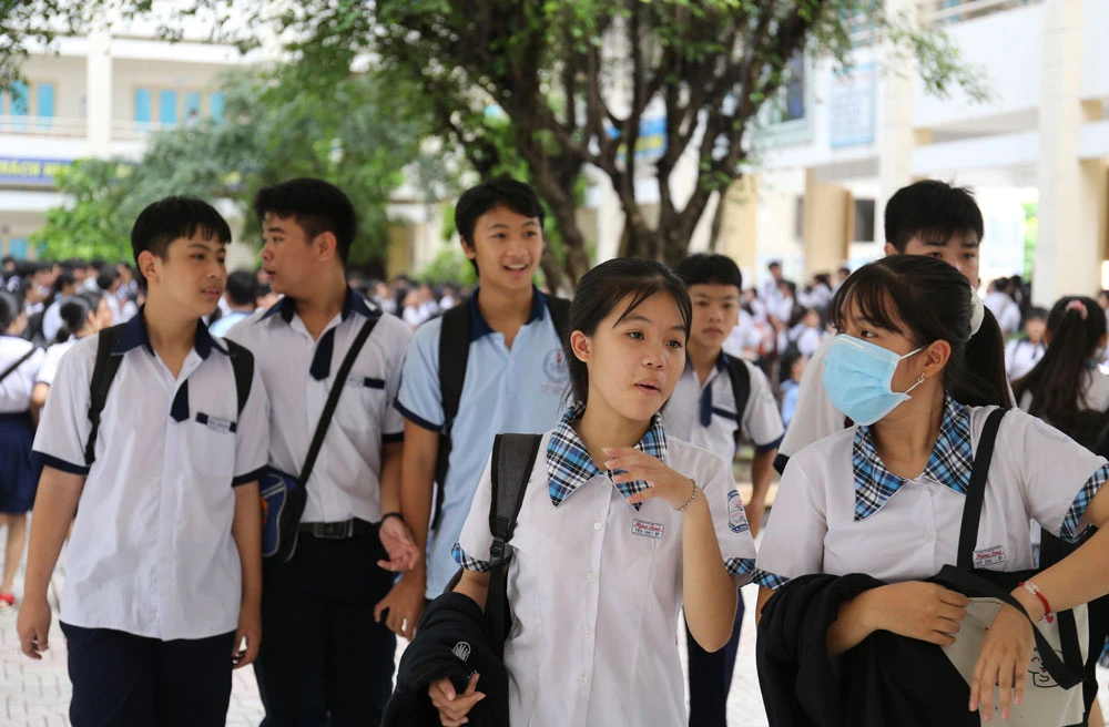 TPHCM: Hơn 82.000 thí sinh tham dự kỳ thi tuyển sinh lớp 10 năm học 2020-2021 ảnh 5 TPHCM: Hơn 82.000 thí sinh tham dự kỳ thi tuyển sinh lớp 10 năm học 2020-2021 ảnh 5
