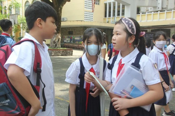 TPHCM công bố đề thi và đáp án bài khảo sát tuyển sinh vào lớp 6 Trường THPT chuyên Trần Đại Nghĩa ảnh 1 TPHCM công bố đề thi và đáp án bài khảo sát tuyển sinh vào lớp 6 Trường THPT chuyên Trần Đại Nghĩa ảnh 1