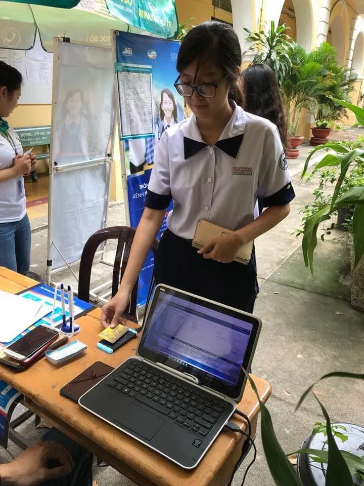 TPHCM: Hơn 63% đơn vị trường học triển khai hiệu quả thanh toán phí không dùng tiền mặt ảnh 1 TPHCM: Hơn 63% đơn vị trường học triển khai hiệu quả thanh toán phí không dùng tiền mặt ảnh 1