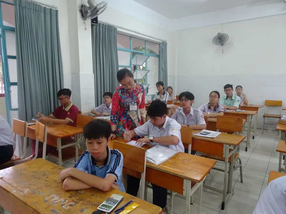 TPHCM: Đề thi tuyển sinh lớp 10 sẽ tăng câu hỏi nhận biết, giảm độ phân hóa ảnh 1 TPHCM: Đề thi tuyển sinh lớp 10 sẽ tăng câu hỏi nhận biết, giảm độ phân hóa ảnh 1