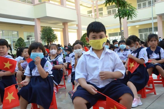 TPHCM: Lấy ý kiến dự thảo mức thu học phí mới ảnh 2 TPHCM: Lấy ý kiến dự thảo mức thu học phí mới ảnh 2