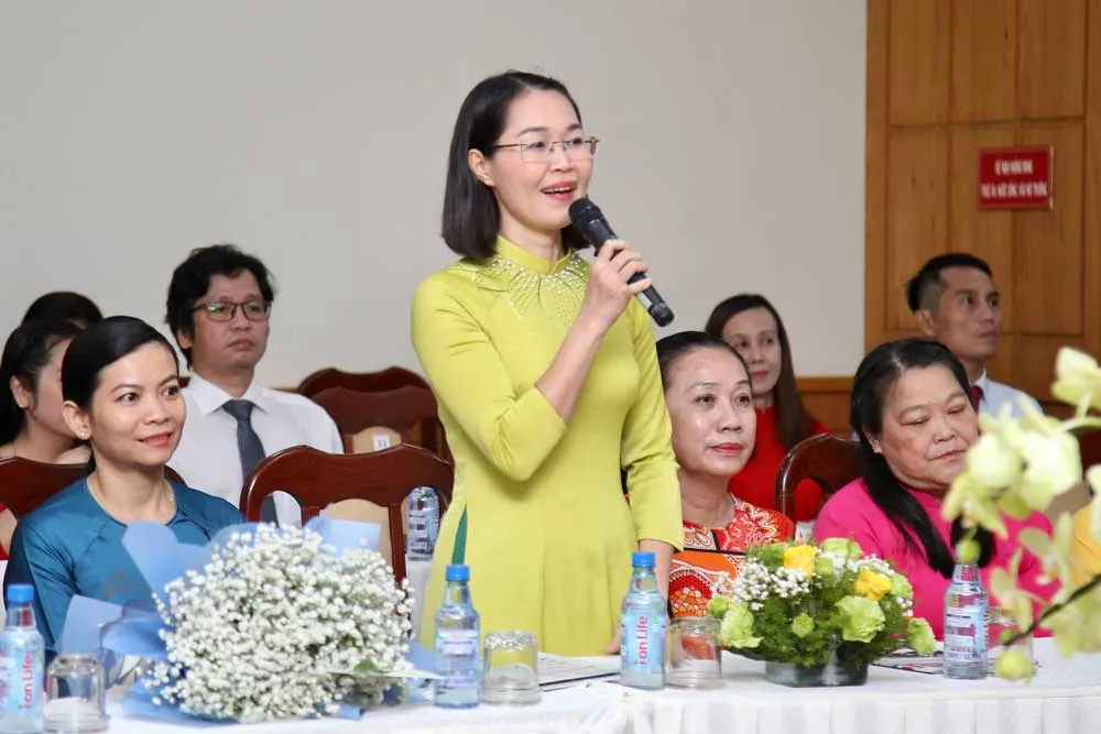 Xúc động buổi lễ giao lưu 75 giáo viên nhận Giải thưởng Võ Trường Toản ảnh 2