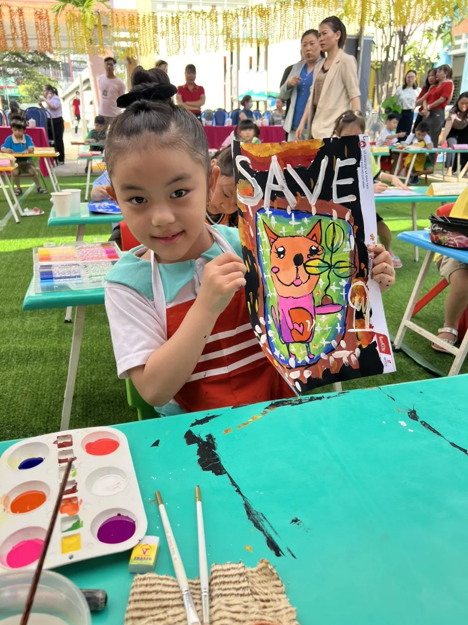 Thông điệp bảo vệ thiên nhiên được một học sinh mang đến hội thi Thông điệp bảo vệ thiên nhiên được một học sinh mang đến hội thi