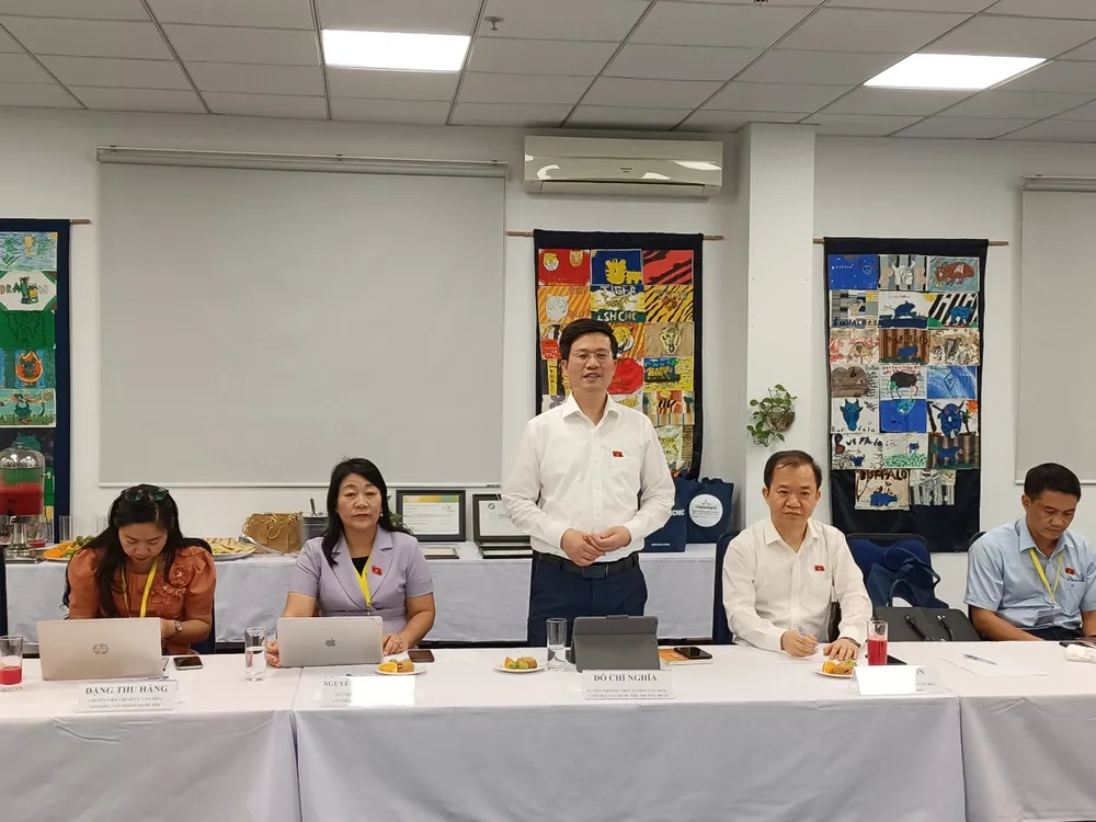 Ông Đỗ Chí Nghĩa phát biểu tại buổi làm việc Ông Đỗ Chí Nghĩa phát biểu tại buổi làm việc