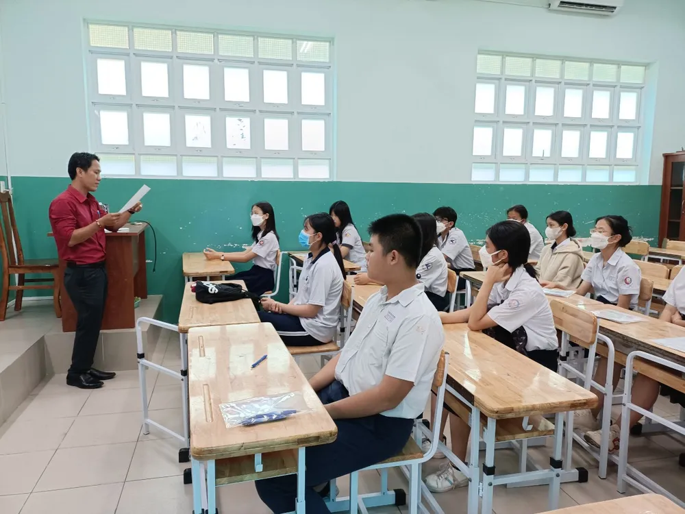 Học sinh tham gia Kỳ thi tuyển sinh lớp 10 công lập năm học 2023-2024 tại TPHCM