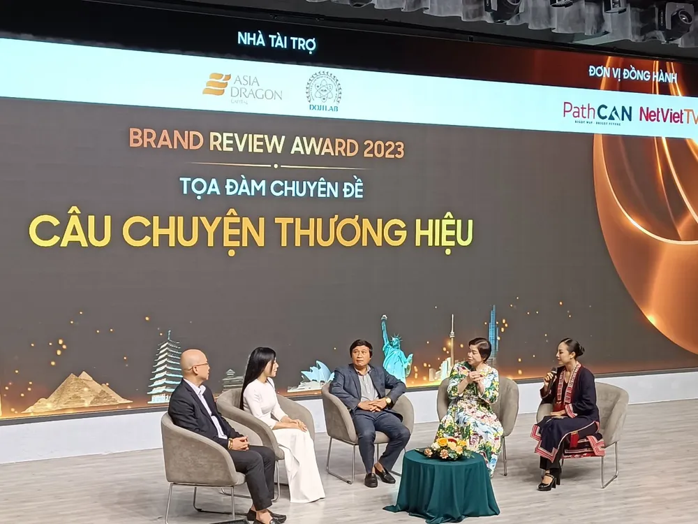 Các chuyên gia chia sẻ về vai trò của giới trẻ trong lan tỏa và xây dựng thương hiệu quốc gia Các chuyên gia chia sẻ về vai trò của giới trẻ trong lan tỏa và xây dựng thương hiệu quốc gia