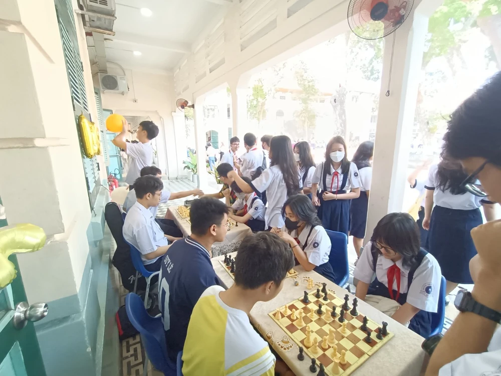 Học sinh khối 9 trải nghiệm Câu lạc bộ cờ vua tại Trường THPT Lê Quý Đôn thpt-le-quy-don2-9179.jpg
