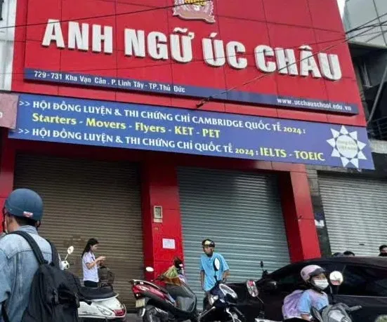 Trung tâm ngoại ngữ Úc Châu (TP Thủ Đức) đột ngột đóng cửa khiến hàng trăm phụ huynh lo lắng uc chau.jpg