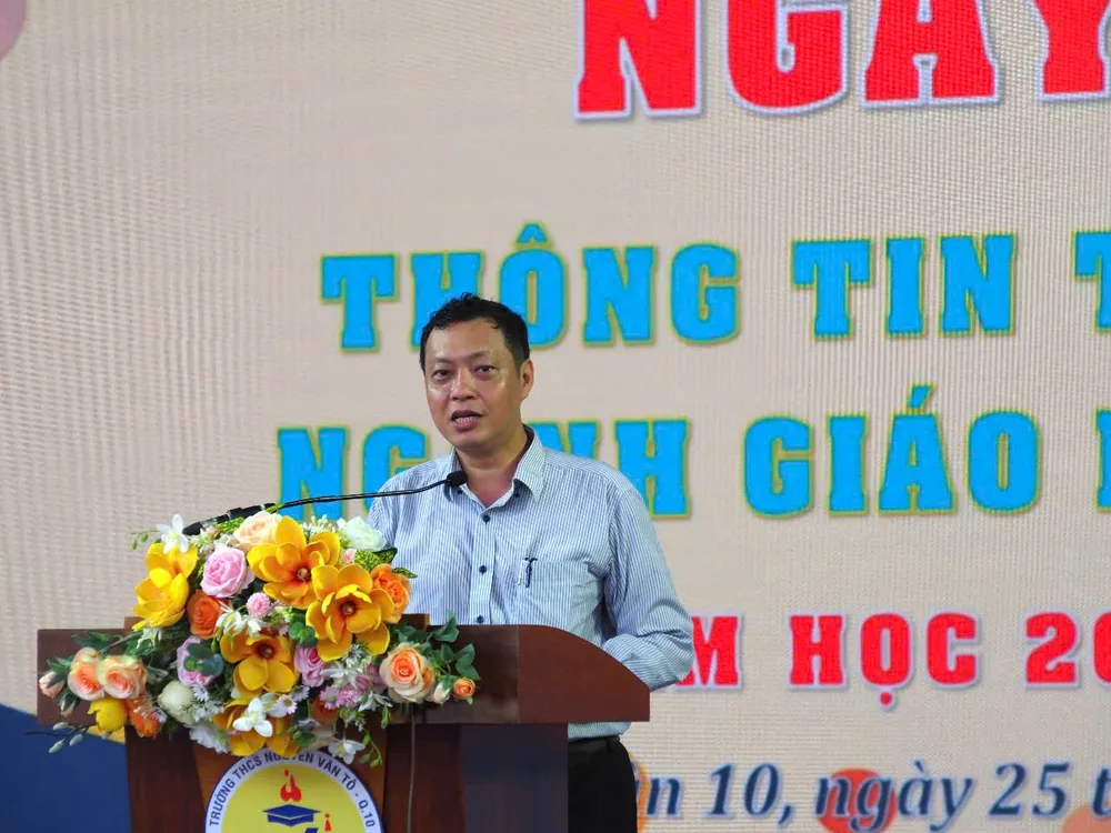 Ông Nguyễn Thành Trung, Trưởng phòng GD-ĐT quận 10 phát biểu tại ngày hội z6636940131483_3e2497facda3e07faa914a6cf31a406f.jpg