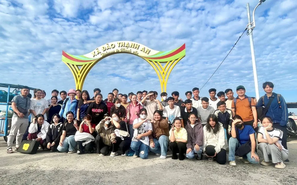 43 học sinh xã đảo Thạnh An chuẩn bị bước vào kỳ thi tốt nghiệp THPT ho-tro-thi-sinh-thi-tot-nghiep-2 (2).jpg