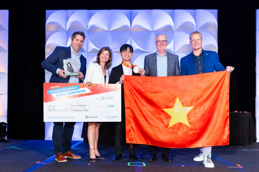 Lương Sơn Tùng – Trường Đại học Ngoại thương – Huy chương Đồng nội dung MOS Excel 365 Apps 2025_GPS_WC_30103032_2729.jpg