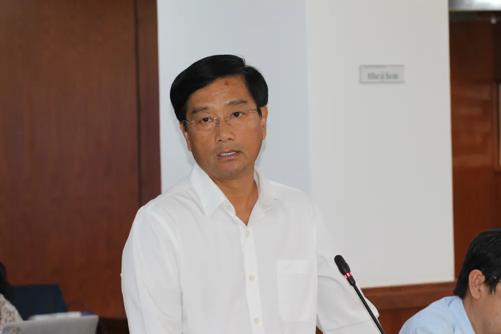 Phó Giám đốc Sở NN-PTNT Nguyễn Hữu Hoài Phú thông tin