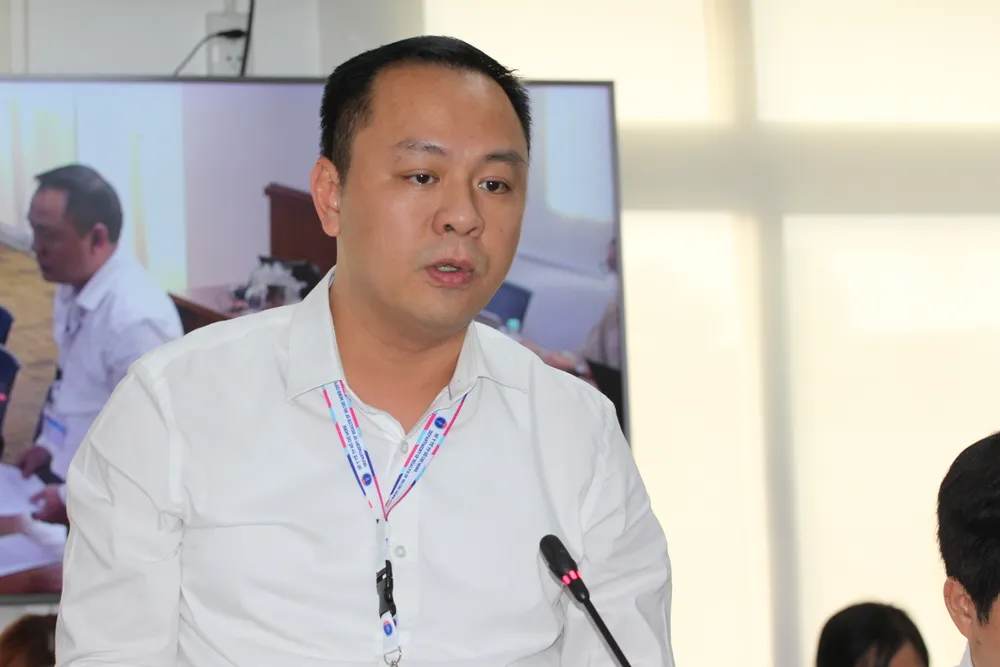 Bác sĩ Nguyễn Hải Nam, Phó Chánh văn phòng Sở Y tế TPHCM thông tin tại họp báo Bác sĩ Nguyễn Hải Nam, Phó Chánh văn phòng Sở Y tế TPHCM thông tin tại họp báo