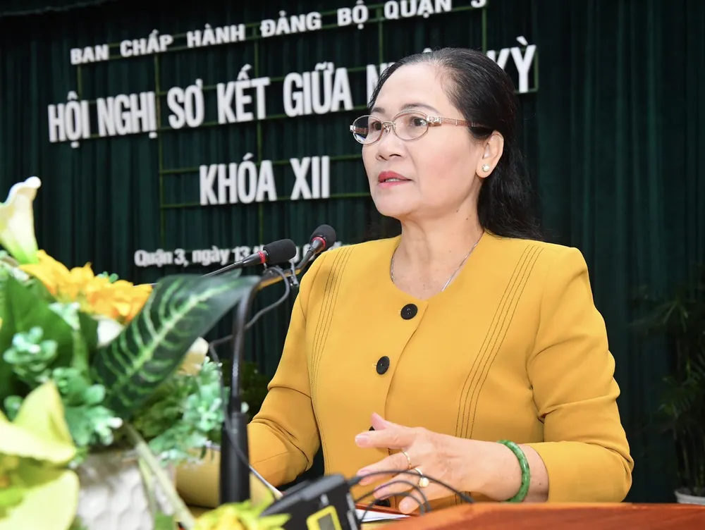 Phó Bí thư Thành ủy, Chủ tịch HĐND TPHCM Nguyễn Thị Lệ phát biểu tại hội nghị. Ảnh: VIỆT DŨNG Phó Bí thư Thành ủy, Chủ tịch HĐND TPHCM Nguyễn Thị Lệ phát biểu tại hội nghị. Ảnh: VIỆT DŨNG